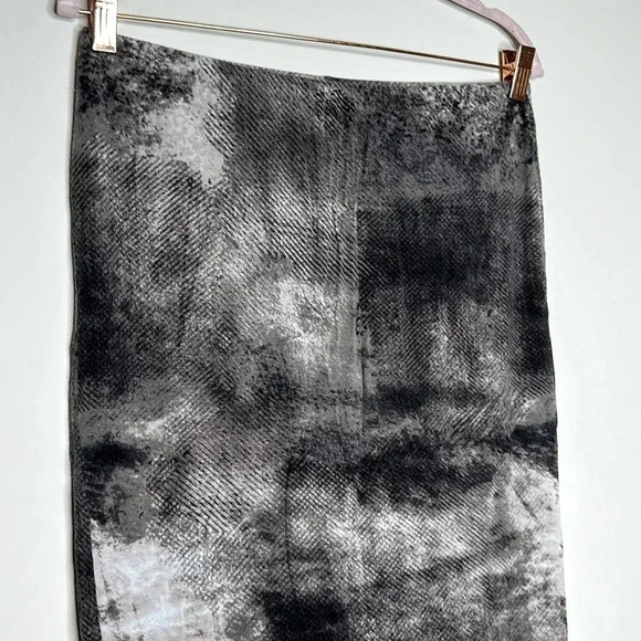 Massimo Black & White Print Skirt - Picture 4 of 9